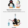 Baby Molly × Pingu Mutlu Balık Tutma Serisi – Vinil Peluş Kolye Kör Kutu