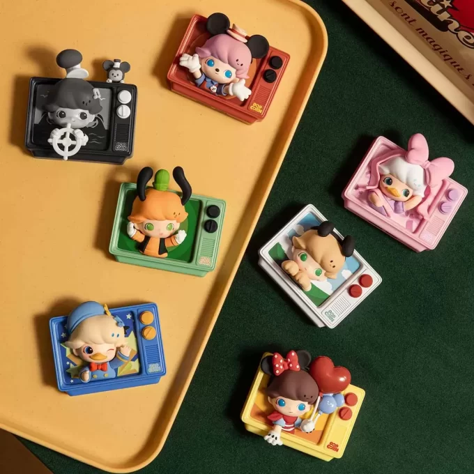 DIMOO WORLD × DISNEY Serisi – Buzdolabı Mıknatısı Kör Kutusu
