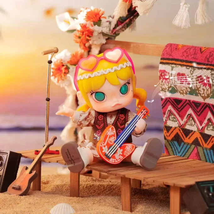 MOLLY Beach Müzik Festivali Aksiyon Figürü